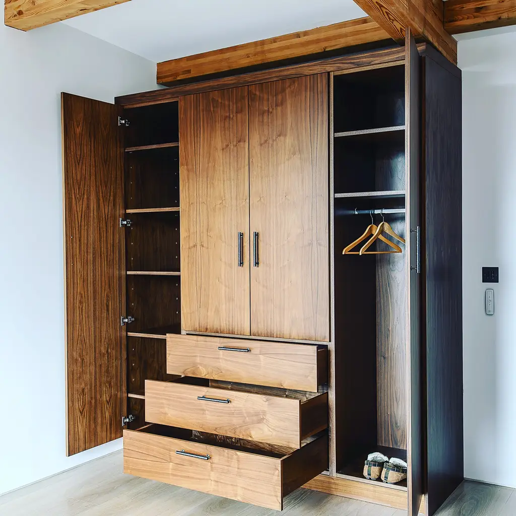 Raw Cabinetry – Wardrobe, Crafted in Kent